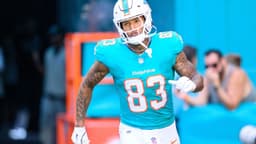 Veteran tight end Darren Waller agrees to 1-year deal with ...