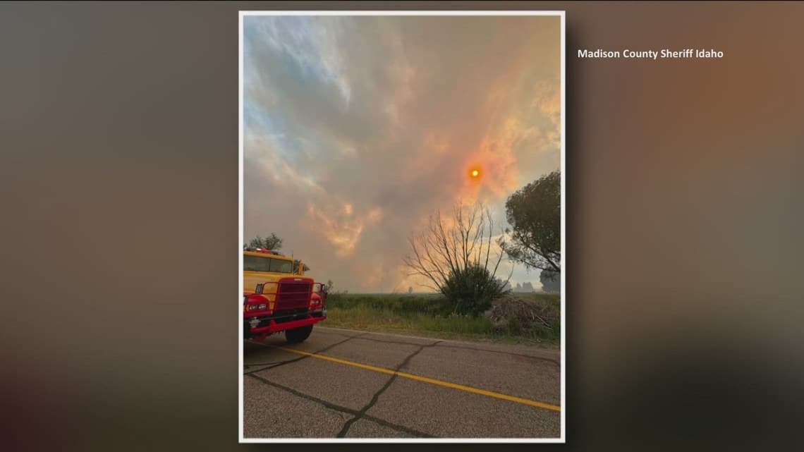 Level 3 evacuation orders issued for fire burning East of Rexburg