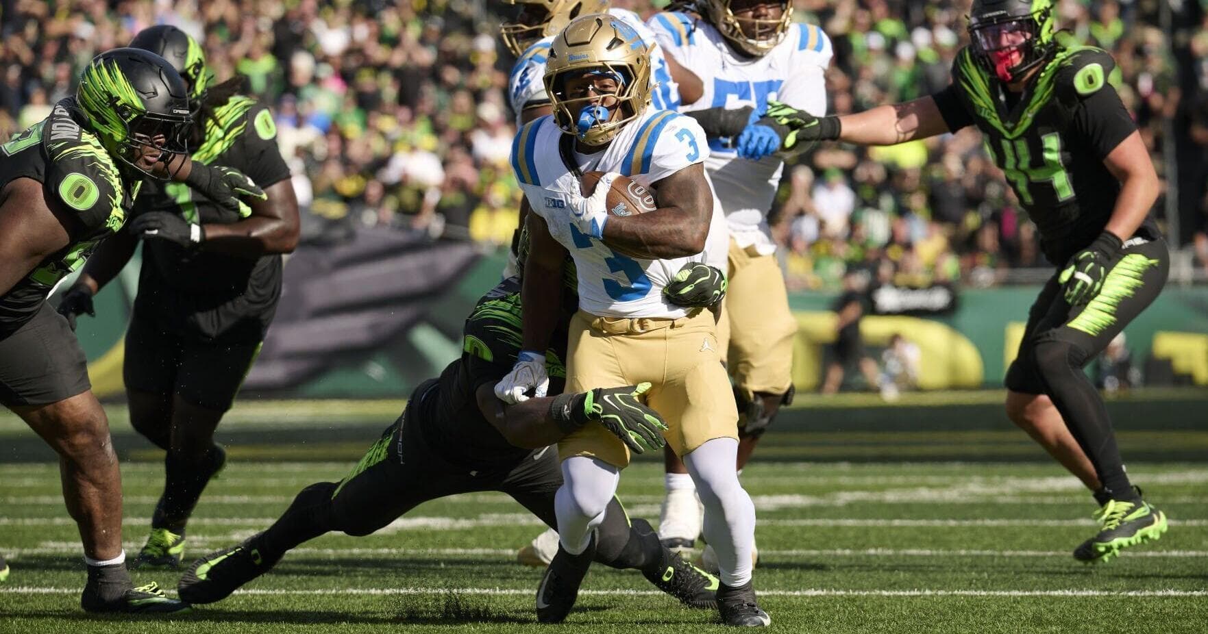5 things to know about Wisconsin football's opponent, UCLA