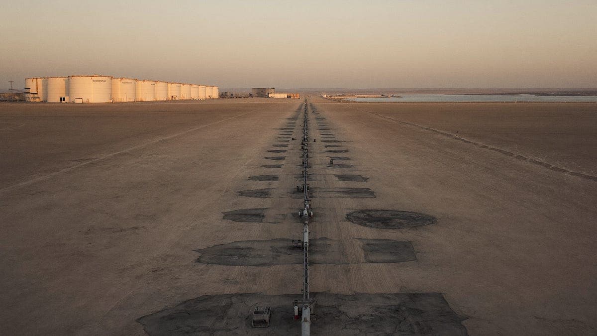 Saudi Pipeline Outage Could Run Weeks as Brent Tests $110