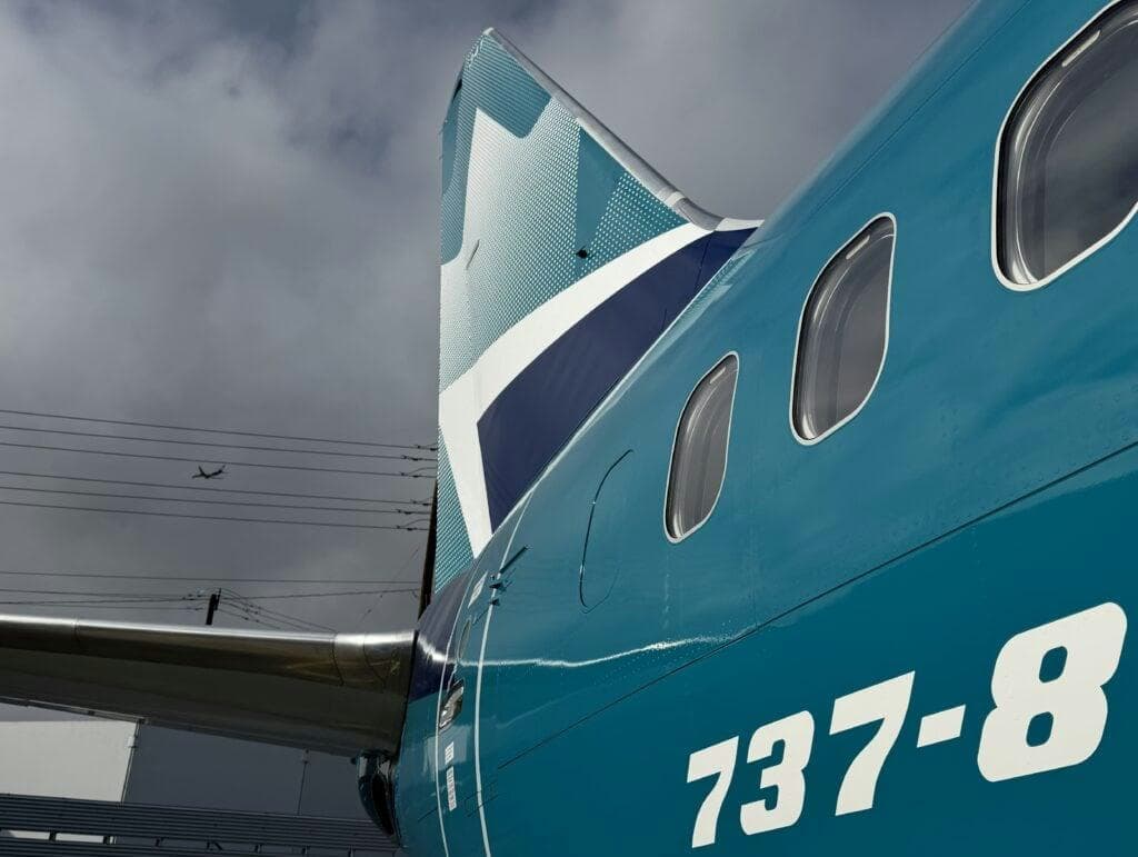 ACG Delivers Two Boeing 737 MAX 8 Aircraft to WestJet