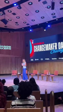@WNBA: Changemaker Day delivered an unforgettable moment ❤️

In partnership with the Obama Foundation, Chic...