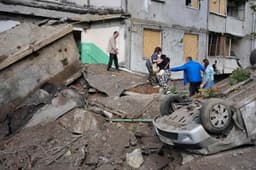 Russia's missile and drone attacks on Ukraine kill at least 22