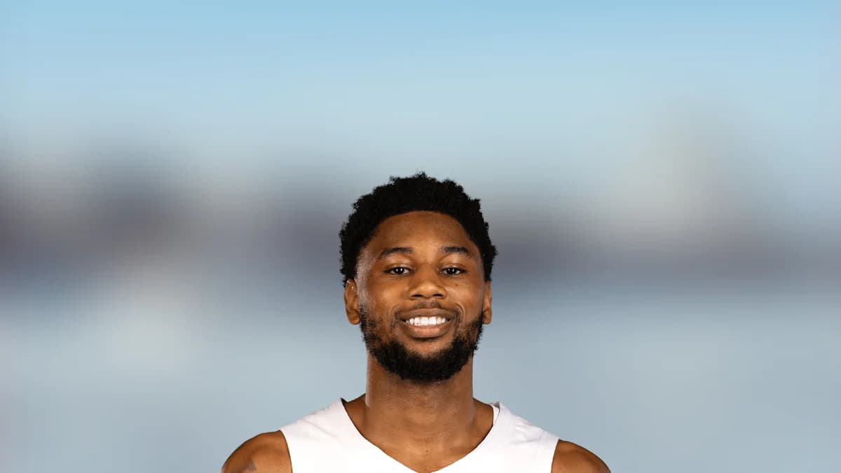 Clippers waive Blake Wesley