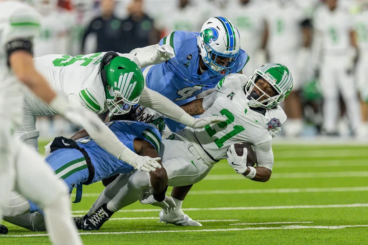 Brown-Stephens provides returning receiving continuity