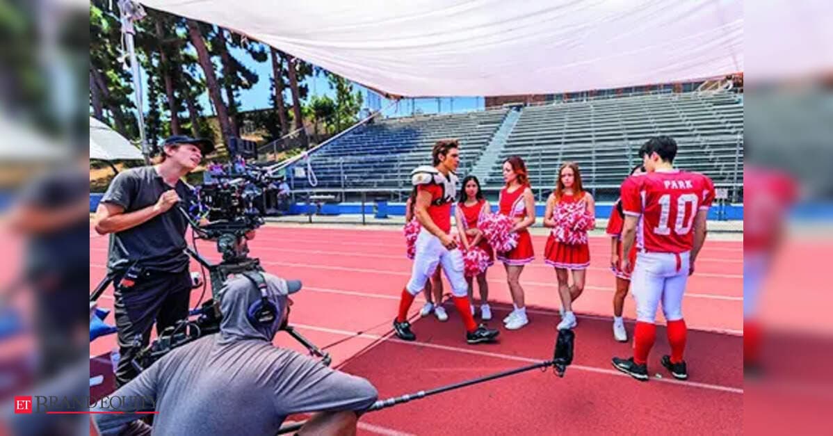 Microdramas boom in a shrinking Hollywood as studios ...