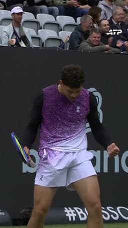 @atptour: Ben Shelton is so fun to watch! 🎪

@boss__open | #BOSSOPEN | @BenShelton https://t.co/UOBkeSfkTS
