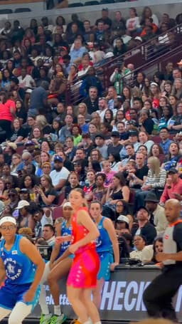 @WNBA: Behind the back finesse ✨

Olivia Miles with the pretty dish to Gray for 3!

#WNBAAllStar2026 | @ATT...