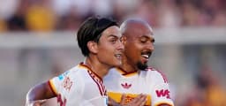 Malen on fire as Roma go top in Serie A