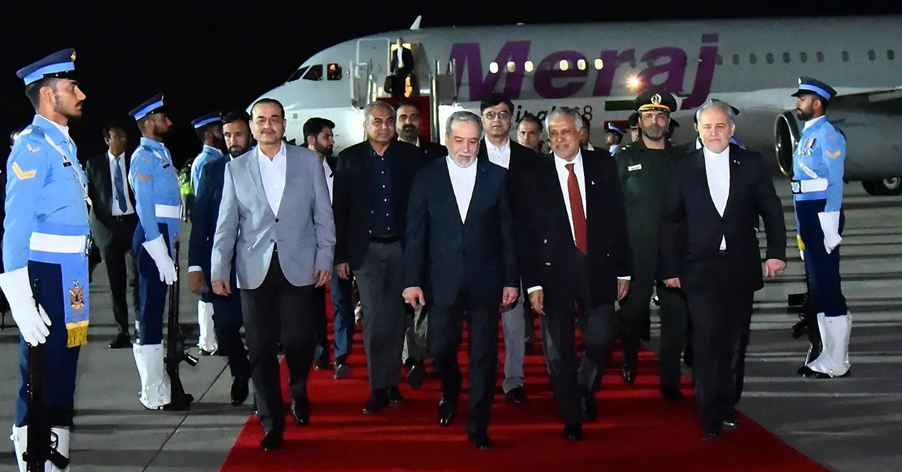 US-Iran Ceasefire Talks Mediated by Oman/Qatar/Pakistan