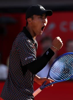 @atptour: Next level UNLOCKED 🔓💥

In the London sunshine, @rinky_23 stages a brilliant comeback to knock out s...