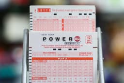 Powerball winning numbers for Wednesday, April 1, 2026. Did anyone win? - AOL