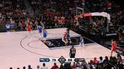 @WNBA: 30-ball for A'ja Wilson 🚨

DAL-LVA | NBA TV | WNBA Pride | @Coach
Tap to watch: https://t.co/cXAoQ0b...