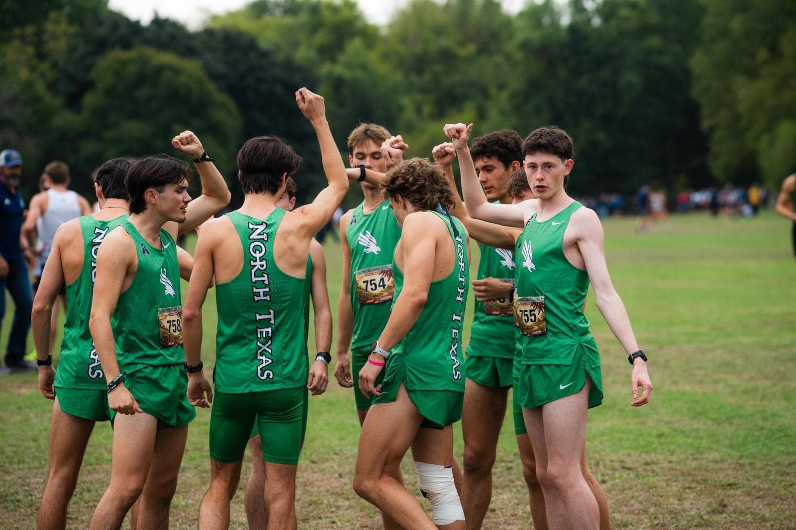 Eight Personal Bests Highlight Cross Country at Arturo ...