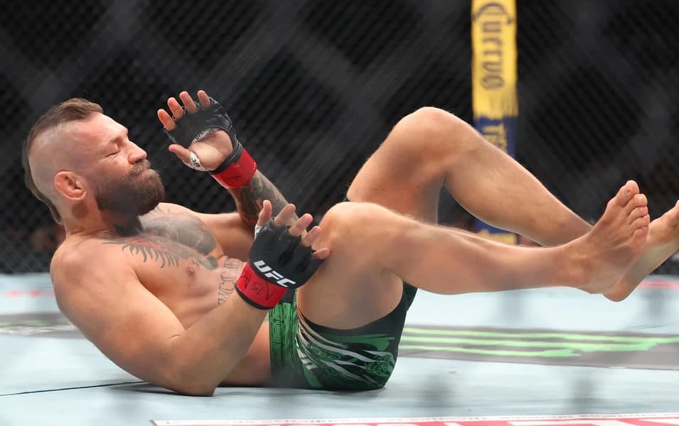 McGregor seeks UFC 329 result overturned after knee injury