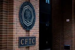 CFTC Sues Illinois Over State Crackdown on Prediction Markets - Bloomberg