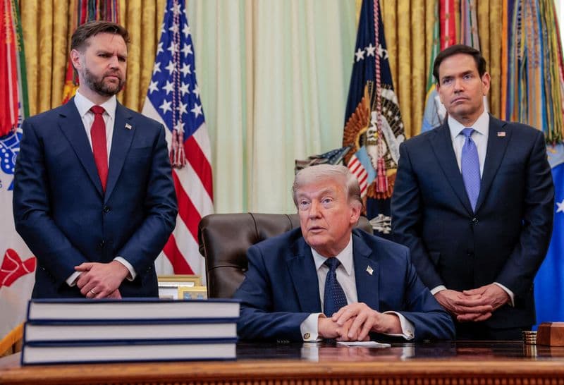 Analysis-Vance, Rubio strike different tone on Iran and Israel