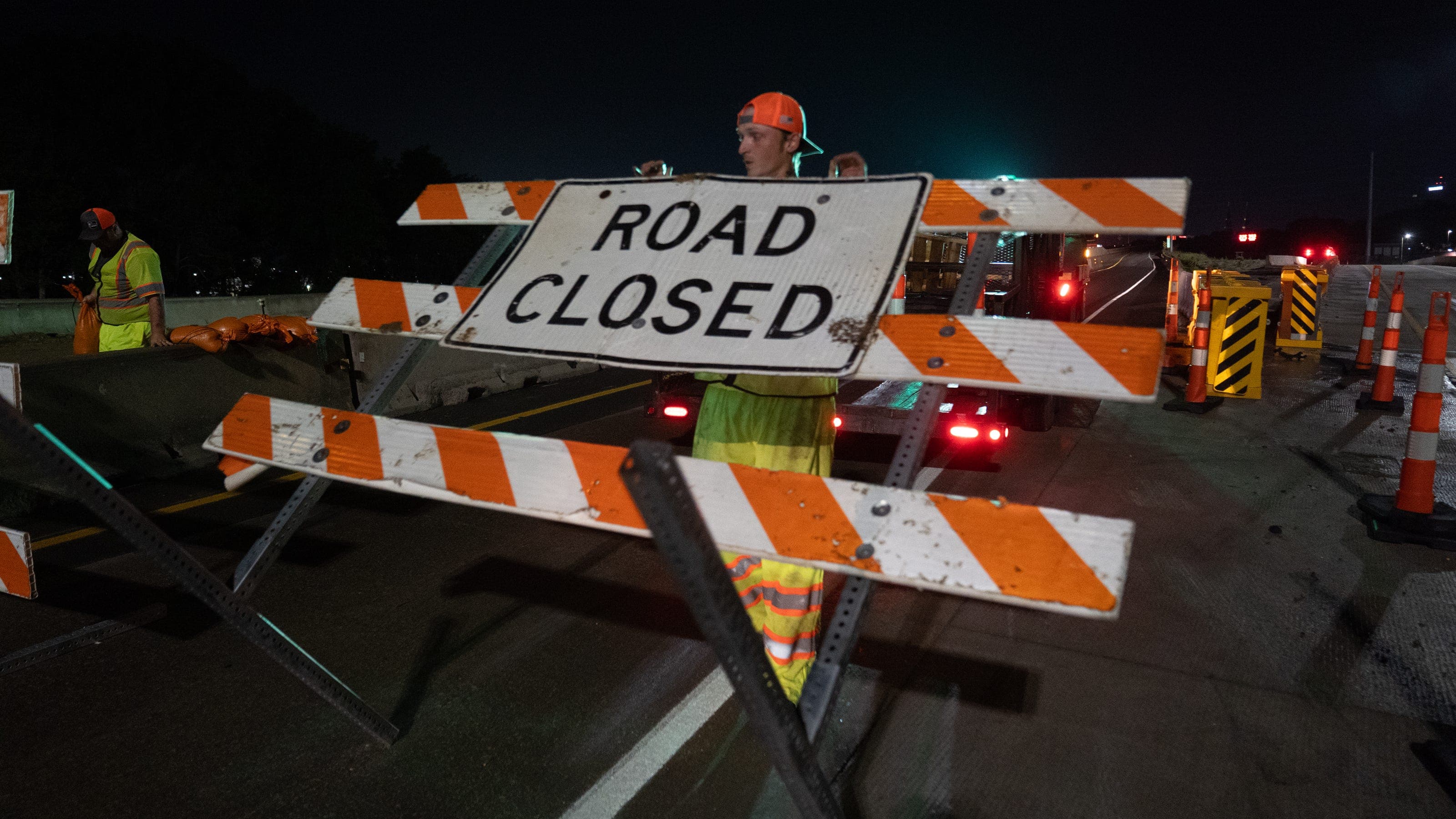 What we saw as last vehicle crossed Topeka's Polk-Quincy Viaduct
