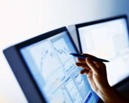 Notable healthcare headlines for the week: Apellis, Centessa, and UnitedHealth in focus