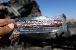 @Osinttechnical: Iranian forces managed to capture an MRE teriyaki beef stick at the American forward base in Isfahan...