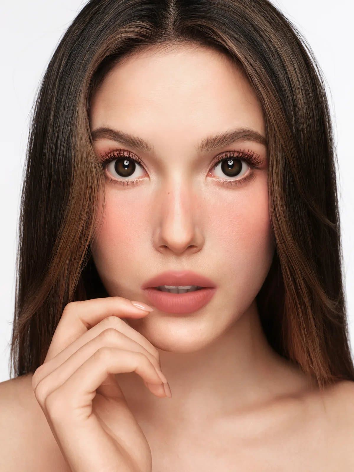 Eileen Gu Becomes Armani Beauty Global Make-Up ...
