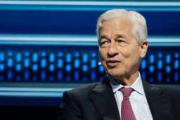 JPMorgan Flags Weak Crypto Inflows as Corporate Bitcoin Buyers Hold Up the Market