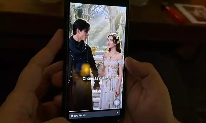 Why viewers can't stop watching AI-generated short dramas