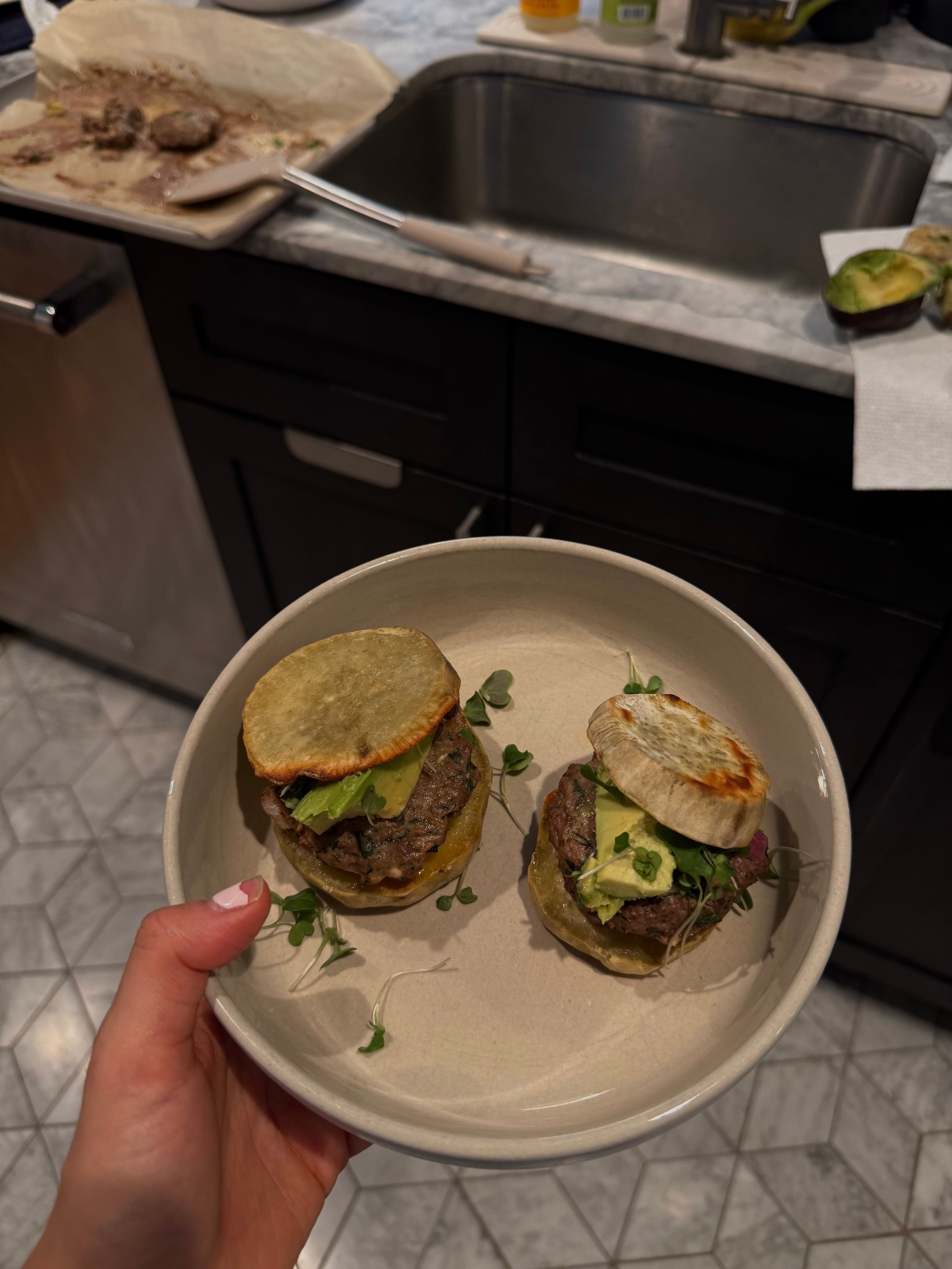 these mini sweet potato burgers are my healthy dinner obsession 