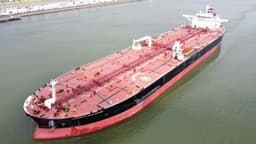 First of 7 stranded Malaysian vessels safely transits Strait of Hormuz, says foreign ministry - CNA