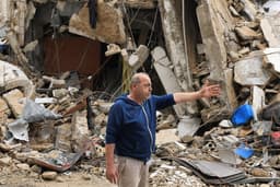 Iran warns wider shipping lanes at risk beyond Hormuz | Middle East Eye