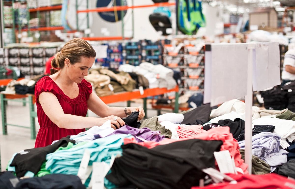 No Matter What Happens to the Market, These 3 Dividend Stocks Belong in ...