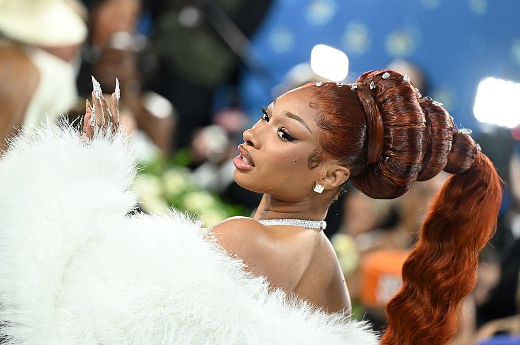 How to care for 3 different types of wigs and your hair ...