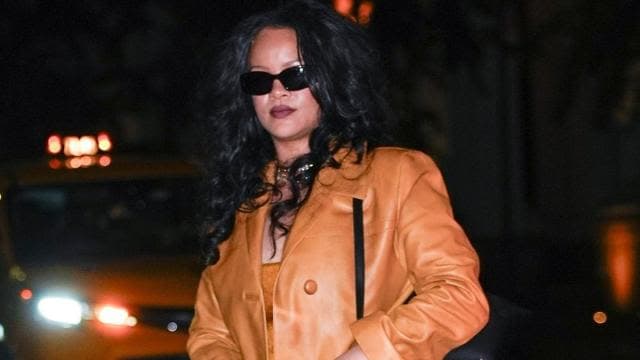 Rihanna's Thigh-Baring Gucci Asymmetric Dress Shows ...