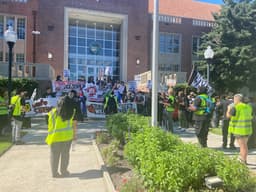 Protesters at UF call for an end to UFPD's ICE agreement
