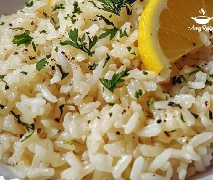 Lemon Herb Rice: A Bright, Fluffy Mediterranean-Inspired Side