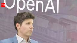 Sam Altman 'wants to' give Trump admin 5% stake in ...