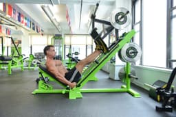 How Many Sets to Build Muscle? The Real Number (2026)