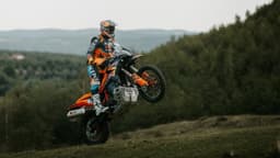 KTM 690 Adventure: Spy Shots Reveal LC4-Powered Rally-Style Enduro