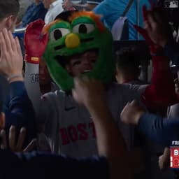 @RedSox: Sogie getting us started! https://t.co/Zl2UAUISZF