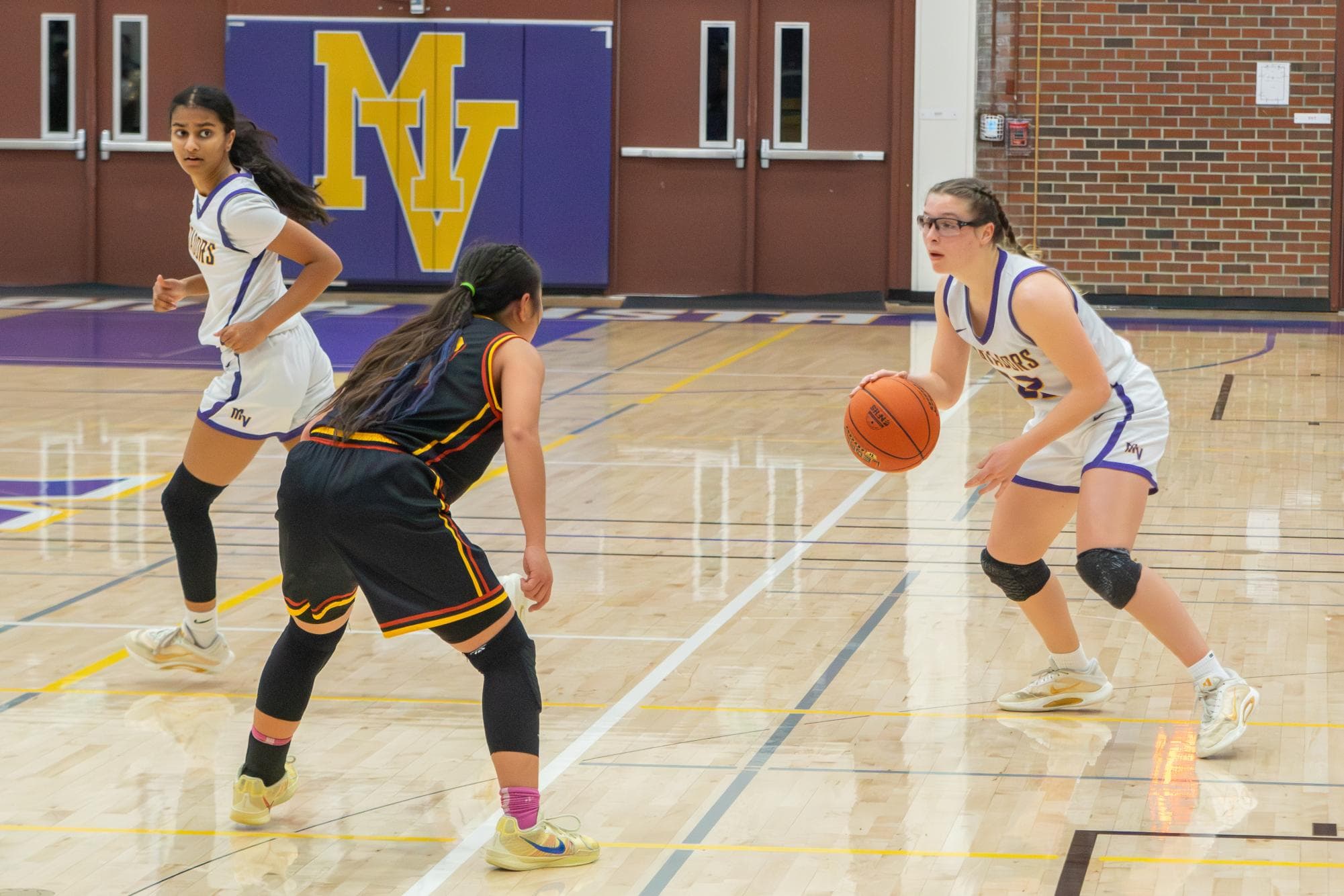 Varsity Girls Basketball triumphs 50-34 against Willow Glen High School in CCS quarterfinals – El Estoque