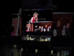 This is me trying x Daylight - Taylor Swift / the eras tour
