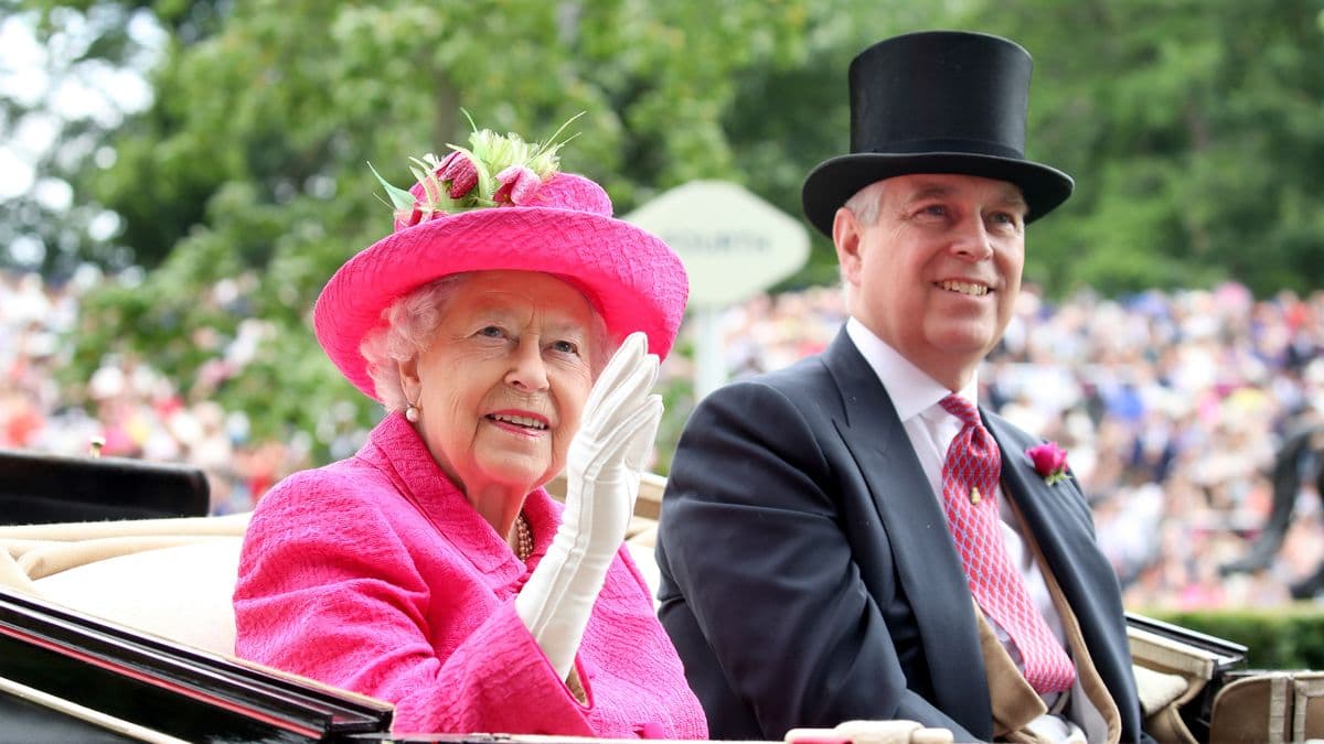Andrew Mountbatten Windsor 'acted inappropriately toward waitress' in bombshell new claims