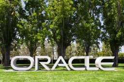 Oracle Unveils Agentic AI‑Powered Cloud Apps for Smarter Enterprise Workflows - CONNECTCX