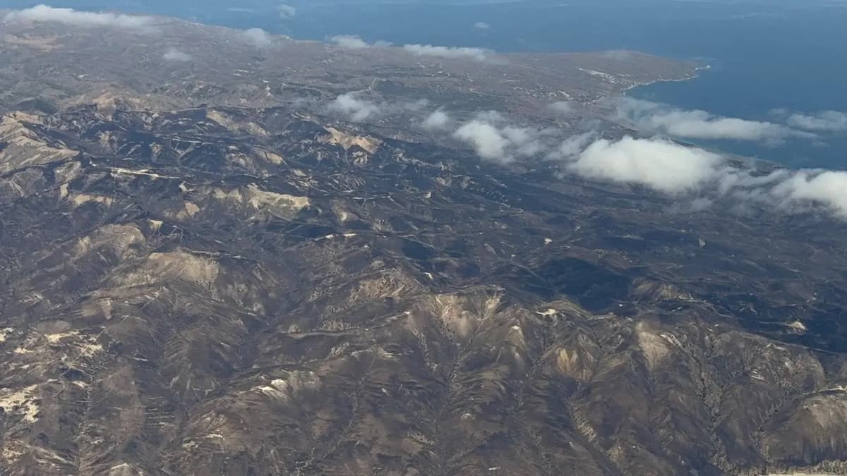 Santa Rosa Island Fire Reaches Full Containment