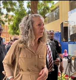 منسقة الأمم المتحدة للشؤون الانسانية في السودان تحذر من اكبر ازمة انسانية في العالم