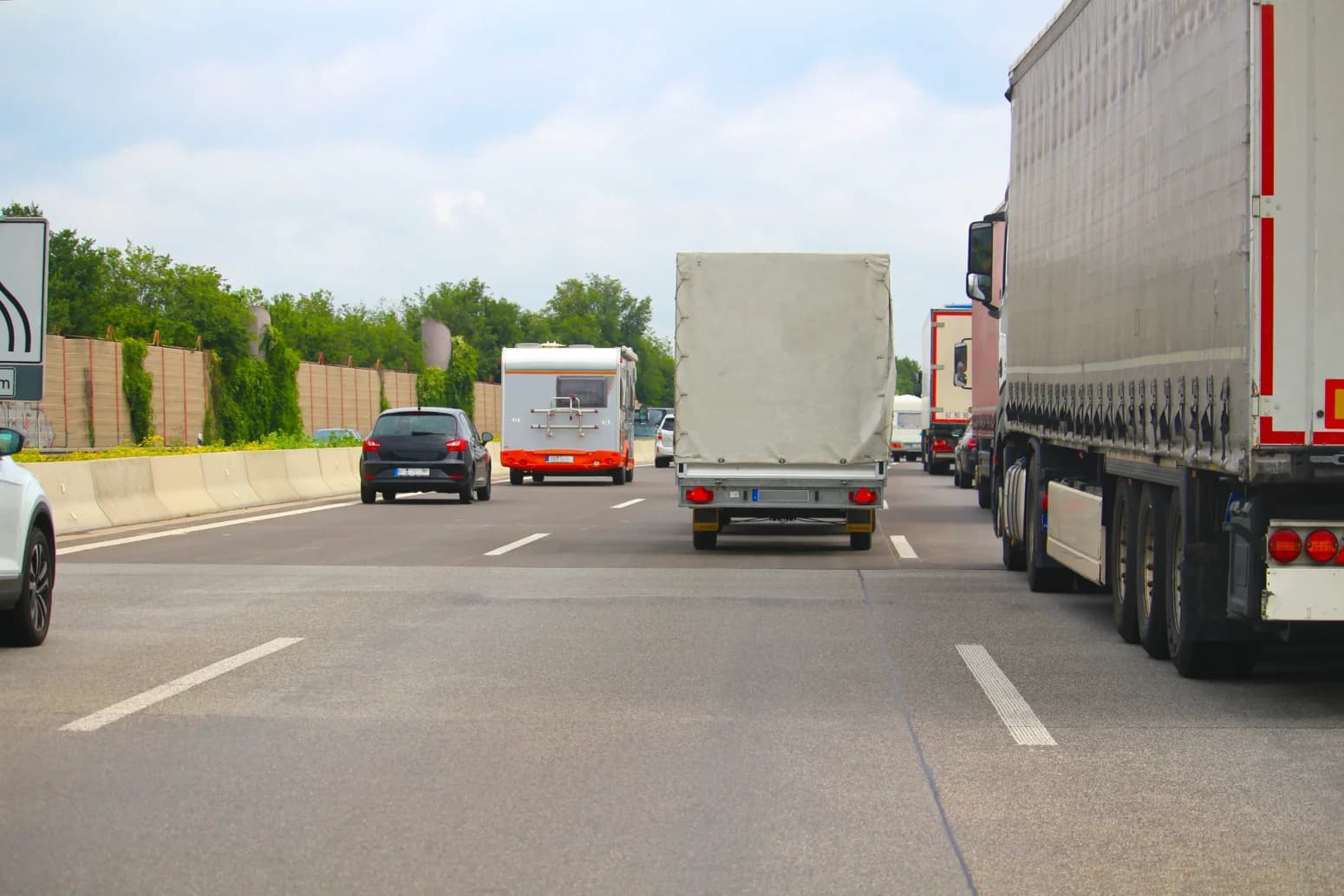Fake freight forwarders convicted in cargo theft scam