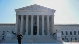 The Supreme Court reinstates Republican-favored Alabama congressional districts