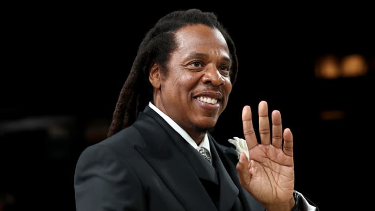 Jay-Z adds London stop to tour