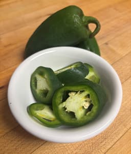 Salmonella outbreak linked to jalapeño prompts other food ...