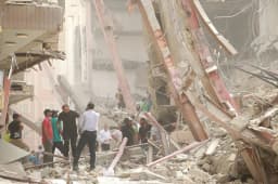 Experts: Iran Disrupts Internet; Tower Collapse Deaths at 34